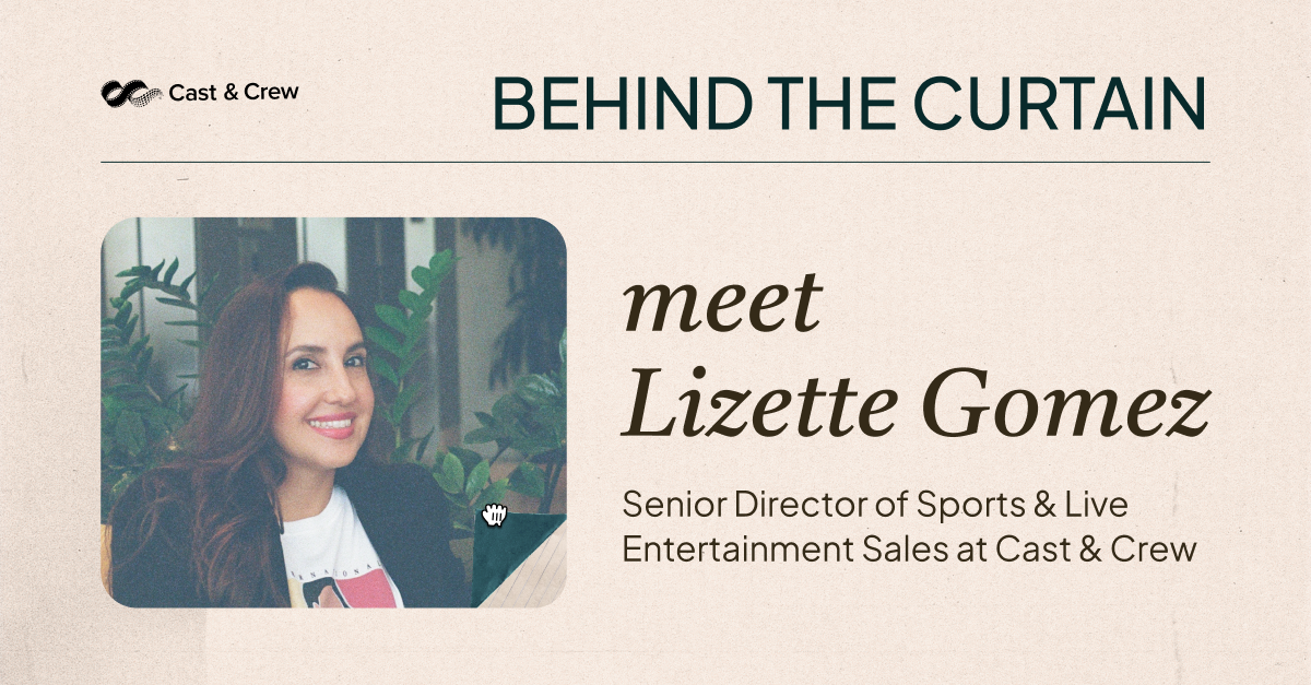 Behind the curtain_Lizette Gomez
