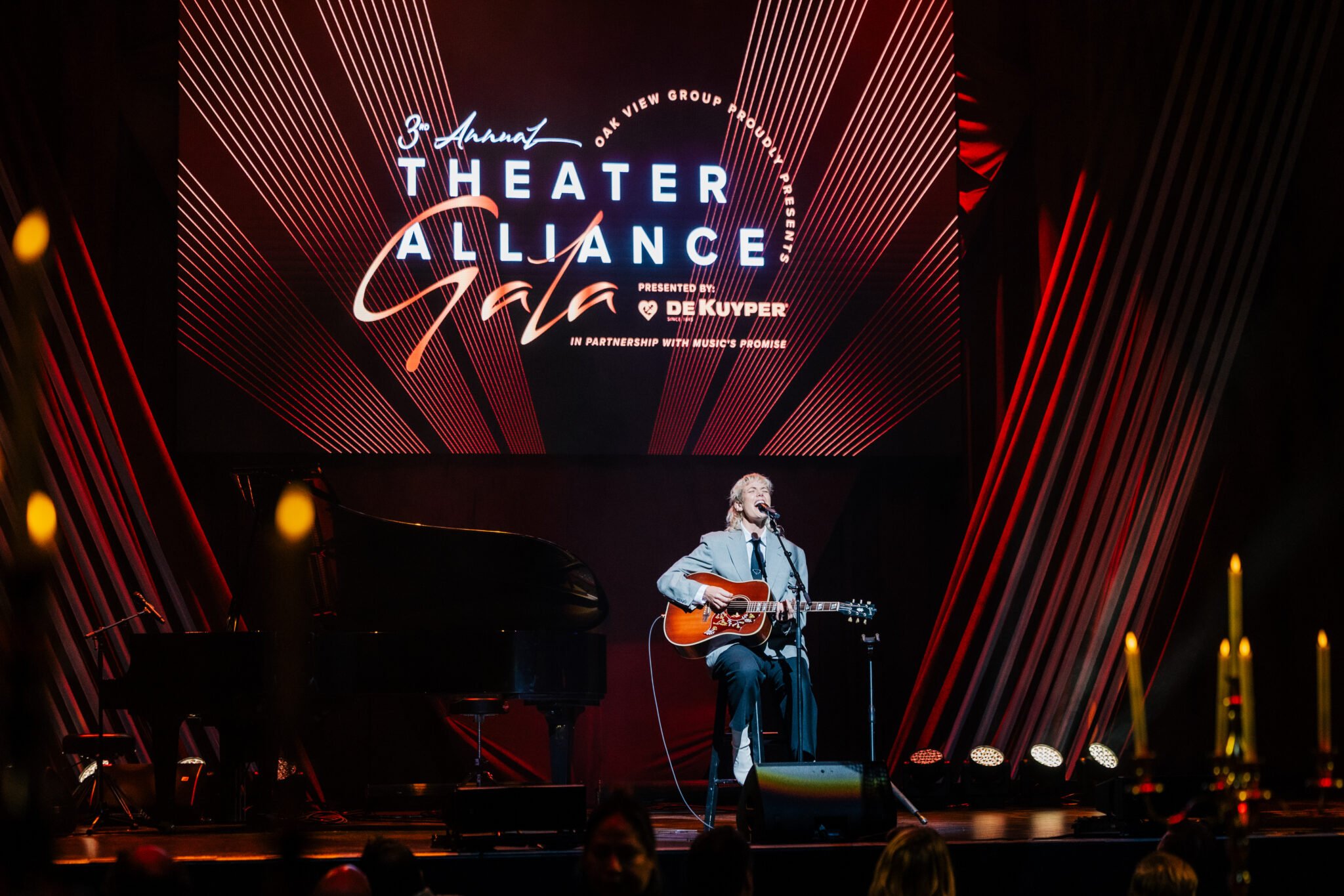 Betty-Who-Performance-2048x1365